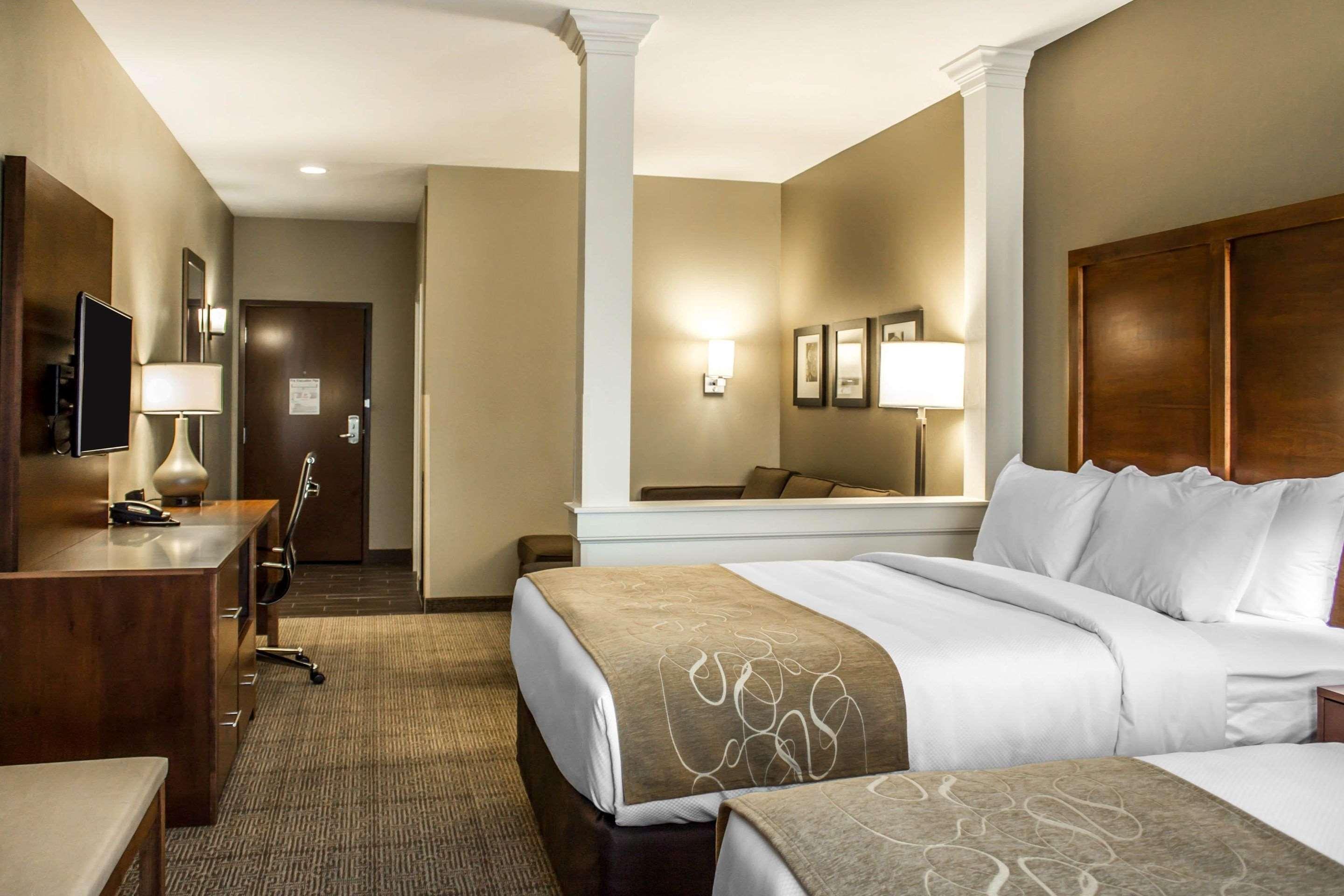 Comfort Suites Hartville-North Canton Uniontown Bagian luar foto